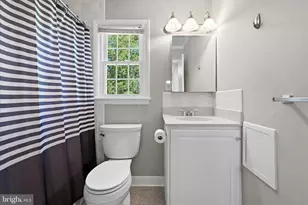 312 Broadleaf, Vienna, VA 22180 - Photo 27
