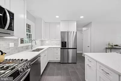 312 Broadleaf, Vienna, VA 22180 - Photo 5
