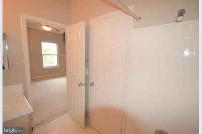 13058 Autumn Woods Way #301, Fairfax, VA 22033 - Photo 19