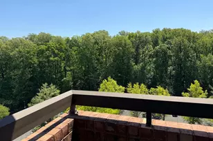 2230 George C Marshall Dr, Falls Church, VA 22043 - Photo 15