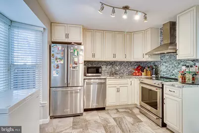 9024 Piney Grove Drive, Fairfax, VA 22031 - Photo 15