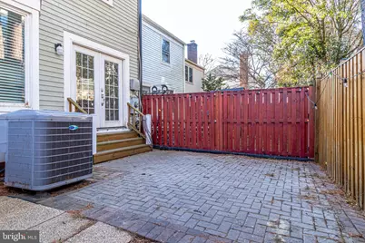 9024 Piney Grove Drive, Fairfax, VA 22031 - Photo 43