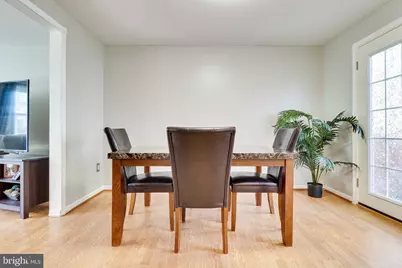 9024 Piney Grove Drive, Fairfax, VA 22031 - Photo 13