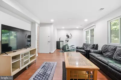 1509 Farsta Court, Reston, VA 20190 - Photo 25
