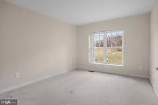 4610 Battenburg Ln, Fairfax, VA 22030 - Photo 11