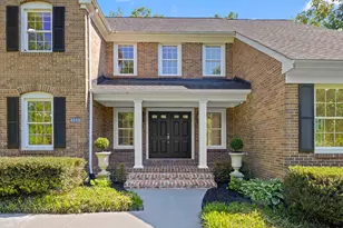 6609 Heidi Ct, McLean, VA 22101 - Photo 3