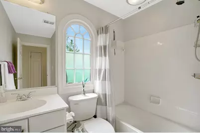 6449 Katherine Ann Lane, Springfield, VA 22150 - Photo 23