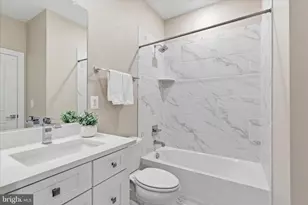 213 Market Square NW, Vienna, VA 22180 - Photo 7