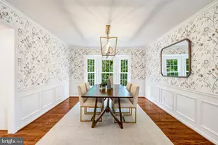 9404 Ravina Ct, Fairfax Station, VA 22039 - Photo 7