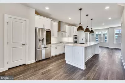 103 Pleasant Street NW, Vienna, VA 22180 - Photo 15