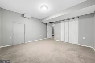 10058 Chestnut Wood Ln, Burke, VA 22015 - Photo 37