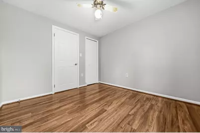 10058 Chestnut Wood Lane, Burke, VA 22015 - Photo 19