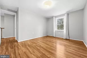 10058 Chestnut Wood Ln, Burke, VA 22015 - Photo 21