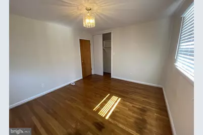 909 Cottage Street SW, Vienna, VA 22180 - Photo 15