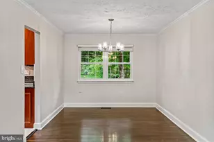 1901 Buckthorn Ln, Reston, VA 20191 - Photo 7