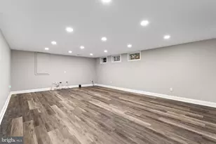 1901 Buckthorn Ln, Reston, VA 20191 - Photo 37
