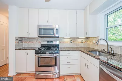 6466 Oakwood Drive, Falls Church, VA 22041 - Photo 13