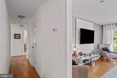 3418 Annandale Road, Falls Church, VA 22042 - Photo 3