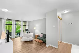 1668 Parkcrest Cir, Reston, VA 20190 - Photo 7