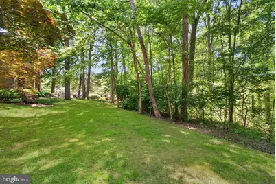 1668 Parkcrest Circle #100, Reston, VA 20190 - Photo 35