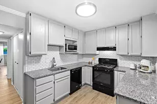 1668 Parkcrest Cir, Reston, VA 20190 - Photo 21
