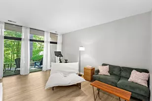 1668 Parkcrest Cir, Reston, VA 20190 - Photo 11