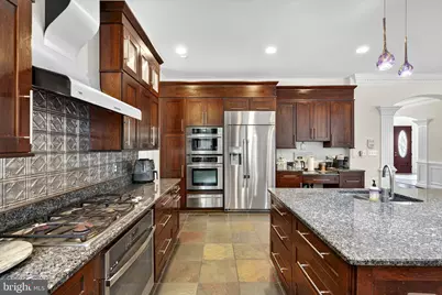 6623 Locust Way, Annandale, VA 22003 - Photo 47