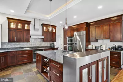 6623 Locust Way, Annandale, VA 22003 - Photo 45