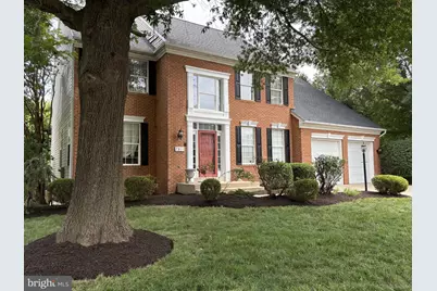7811 Thornfield Court, Fairfax Station, VA 22039 - Photo 5
