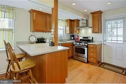 7303 Wayne Drive, Annandale, VA 22003 - Photo 9