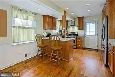 7303 Wayne Drive, Annandale, VA 22003 - Photo 7