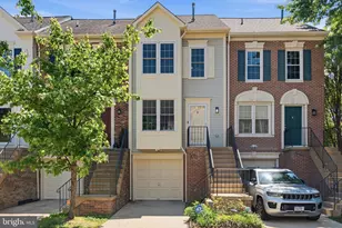 7833 Colonial Springs Blvd, Alexandria, VA 22306 - Photo 1