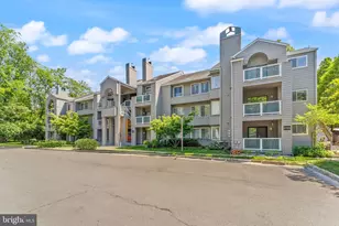 11741 Summerchase Cir, Reston, VA 20194 - Photo 29