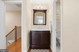 1496 Hampton Hill Cir, McLean, VA 22101 - Photo 19