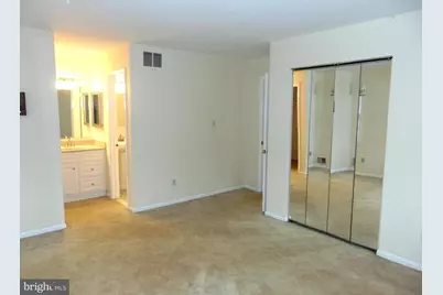 4901 Asquith Court, Fairfax, VA 22032 - Photo 3