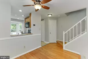 11931 Redtree Way, Reston, VA 20194 - Photo 7