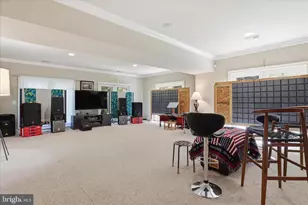 10911 Belgravia Ct, Great Falls, VA 22066 - Photo 83