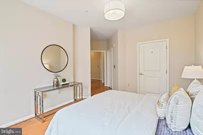 2655 Prosperity Avenue #109, Fairfax, VA 22031 - Photo 9