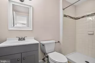 4324 Pembrook Village Dr, Alexandria, VA 22309 - Photo 15