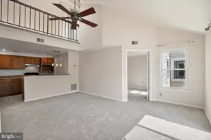 4324 Pembrook Village Dr, Alexandria, VA 22309 - Photo 5