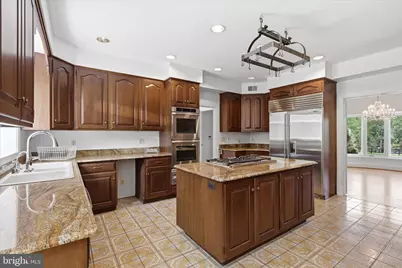 1051 Kelso Road, Great Falls, VA 22066 - Photo 7