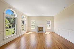 1051 Kelso Rd, Great Falls, VA 22066 - Photo 3