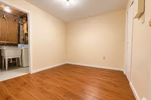 9693 Scotch Haven Dr, Vienna, VA 22181 - Photo 17