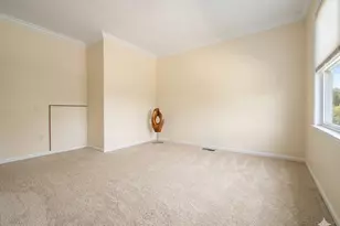 9693 Scotch Haven Dr, Vienna, VA 22181 - Photo 7