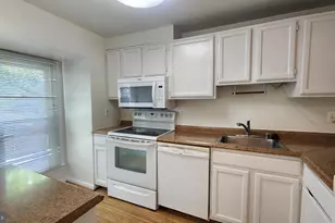 6183 Stone Valley Ct, Alexandria, VA 22310 - Photo 5