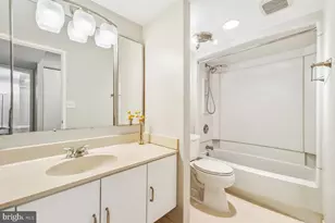 5904 Mt Eagle Dr, Alexandria, VA 22303 - Photo 21