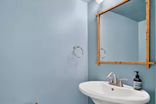 11201 Wedge Dr, Reston, VA 20190 - Photo 13