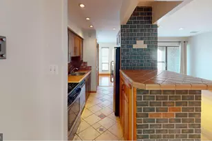 11208 Chestnut Grove Square, Reston, VA 20190 - Photo 11
