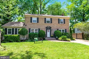 7810 Hayfield Rd, Alexandria, VA 22315 - Photo 5