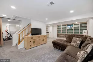 7810 Hayfield Rd, Alexandria, VA 22315 - Photo 43